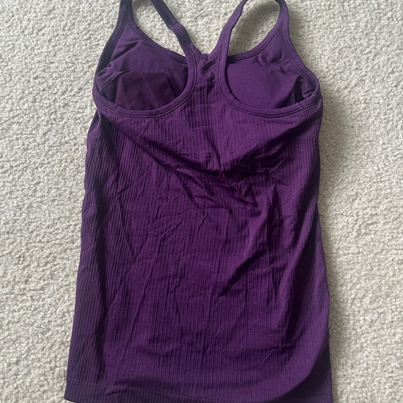 Ebb to Street Tank Top  Light Support Dramatic Magenta Size 6 like new - Picture 6 of 7
